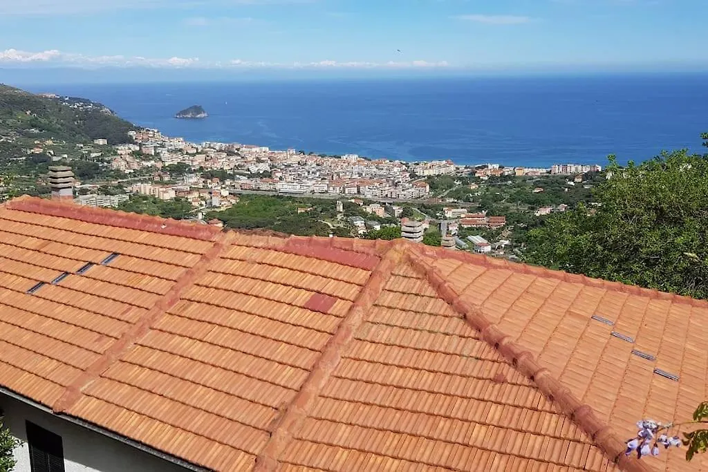 Holiday home La Casa Di Enzo Villa Noli
